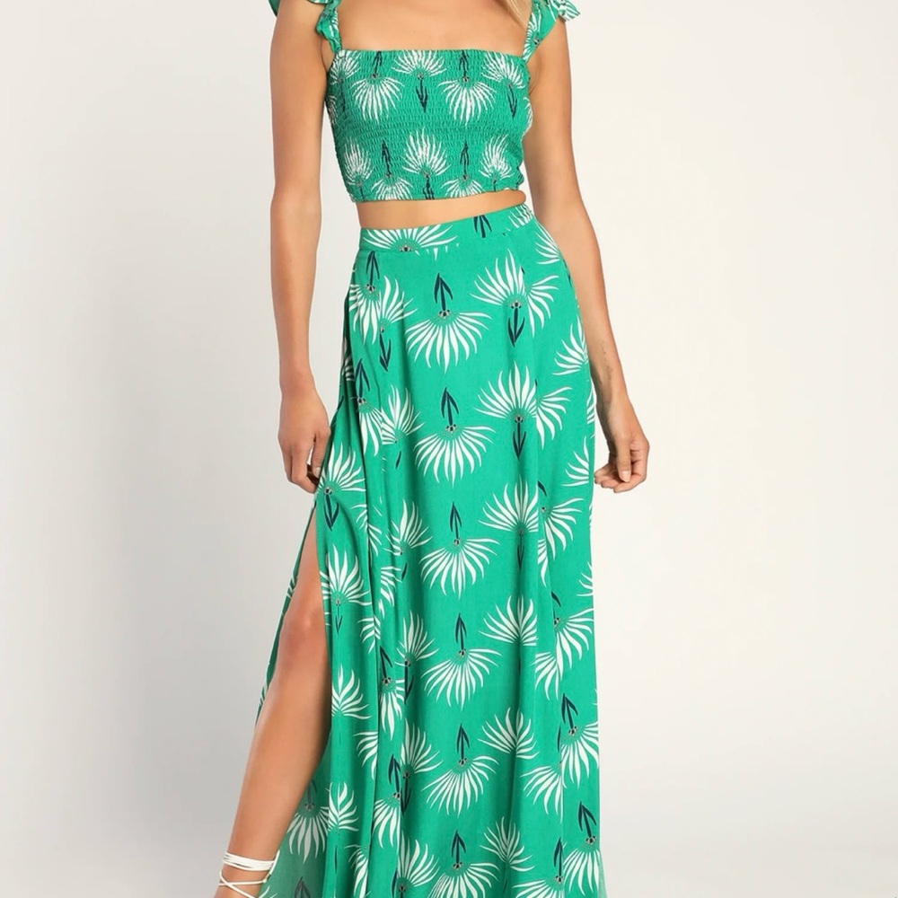 NWT LULU’S GREEN FLORAL PRINT TWO-PIECE MAXI DRESS